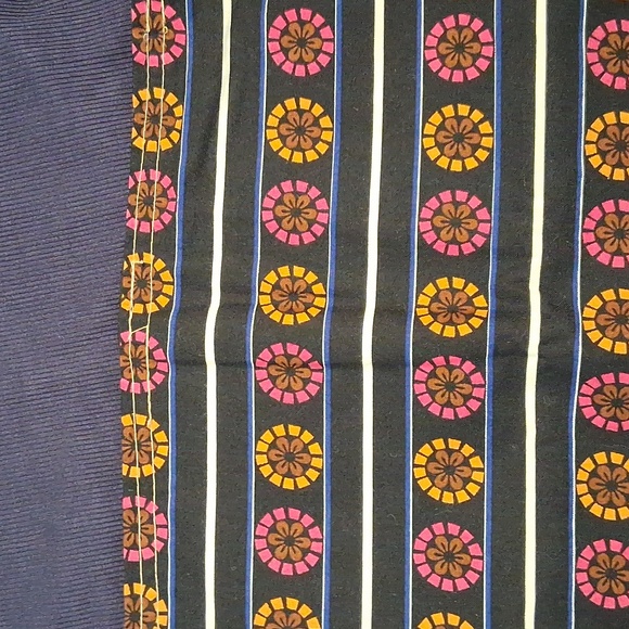 Colorful Patterned Crossbody Bag - Picture 11 of 13